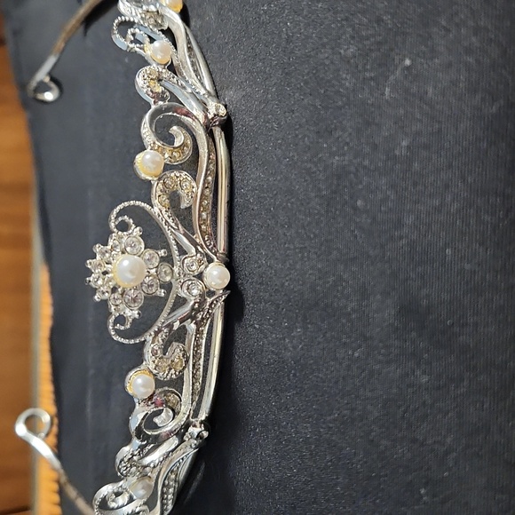 Silver Tiara - Picture 2 of 5